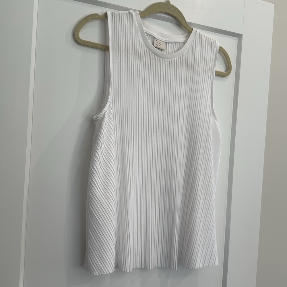 a new day plisse white tank top​​​​​ - Picture 3 of 3